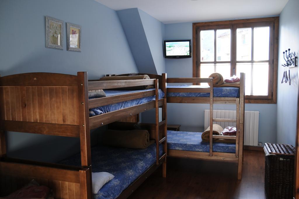 Borda Felices Hostel Broto Exterior foto