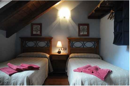 Borda Felices Hostel Broto Cameră foto